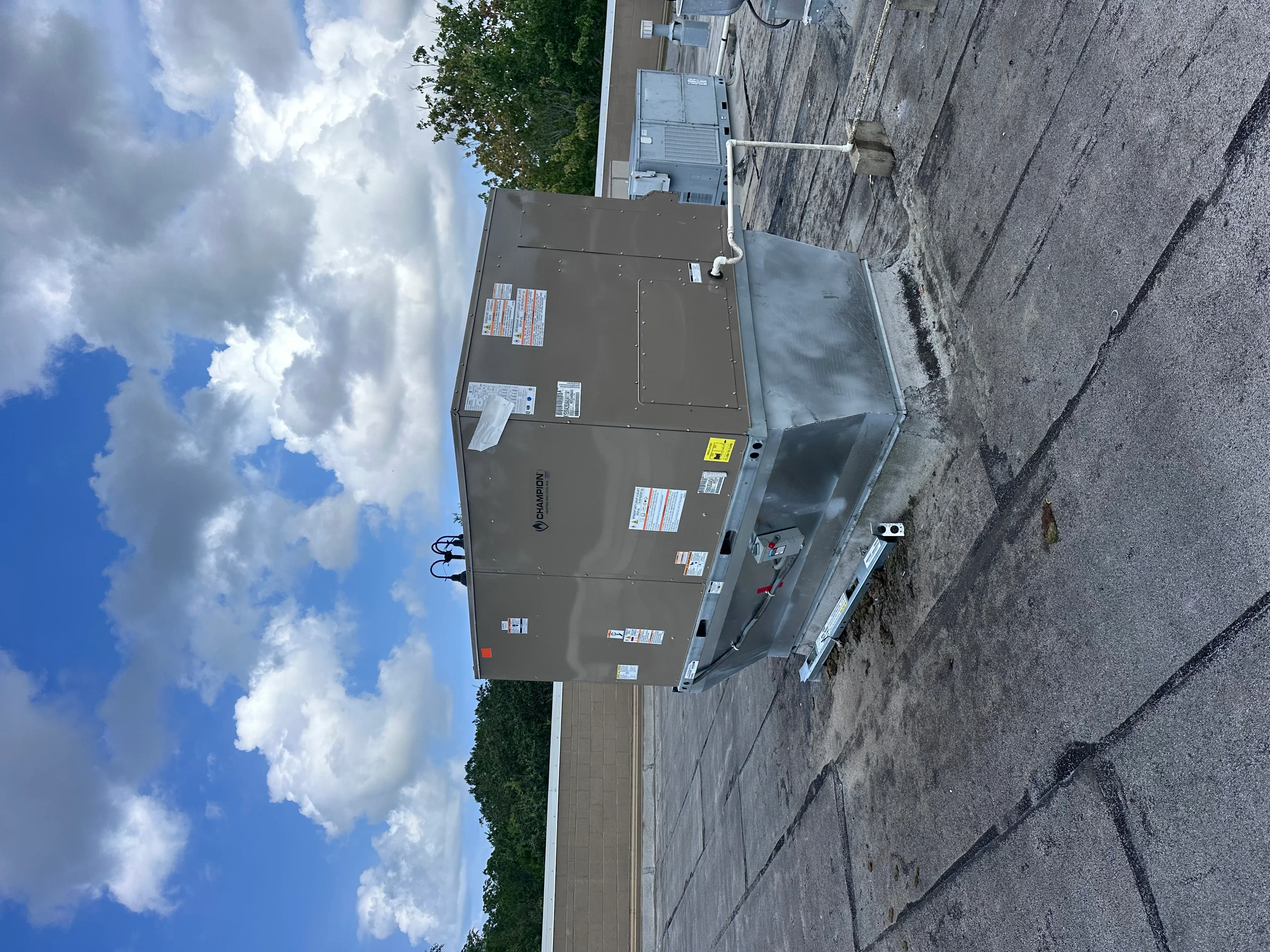 Commercial HVAC rooftop unit installation on commercial building in San Mateo